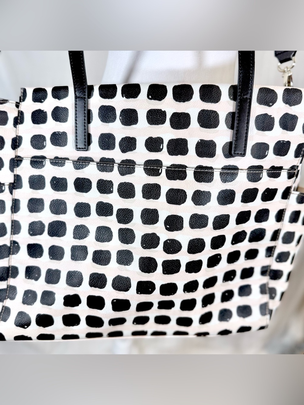 Kate Spade Grove Street Kaylie Polka Dot Baby Diaper Bag 21” x 13" x 5.5" - Picture 8 of 16